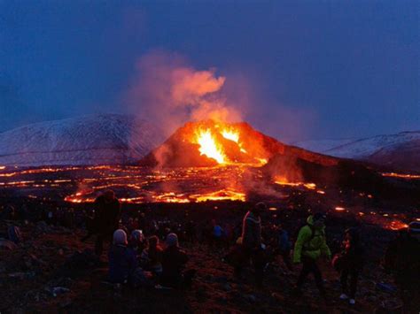 volcano webcam live|Webcams